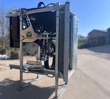 Image de CAGE DE PARAGE HYDRAULIQUE PM 4800 POUR BOVINS LAITIERS ET ALLAITANTS